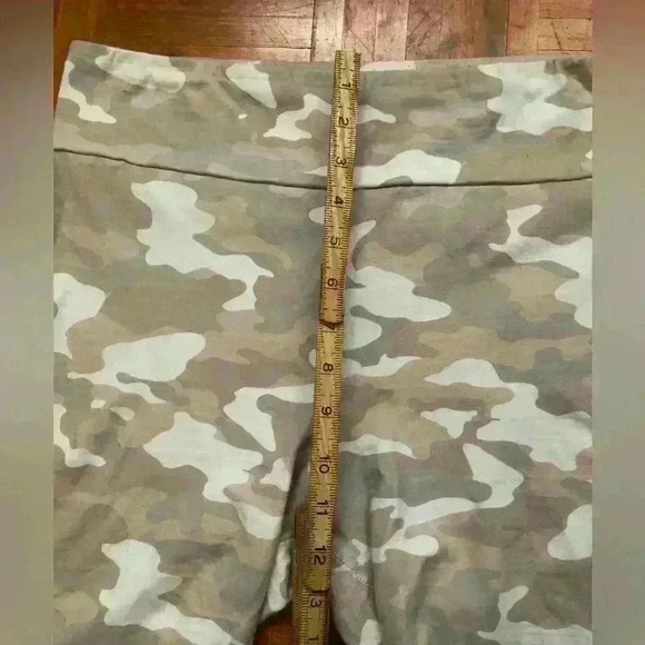 wild fable light cream camo legging shorts gym shorts women large - Picture 4 of 5
